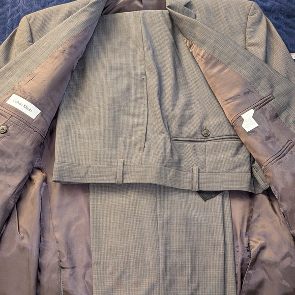 Calvin Klein Charcoal Men's Suit - Picture 3 of 10